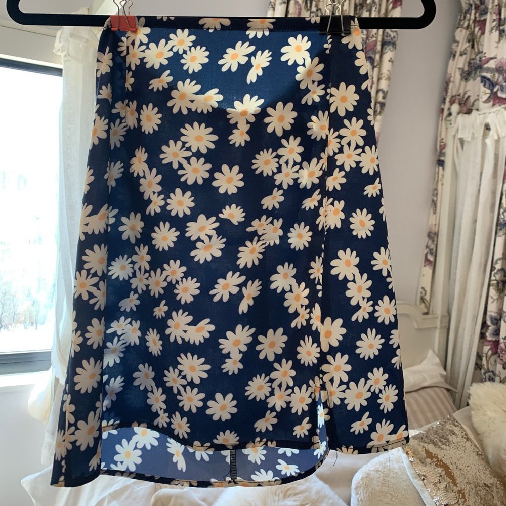 High Waisted floral Skirt